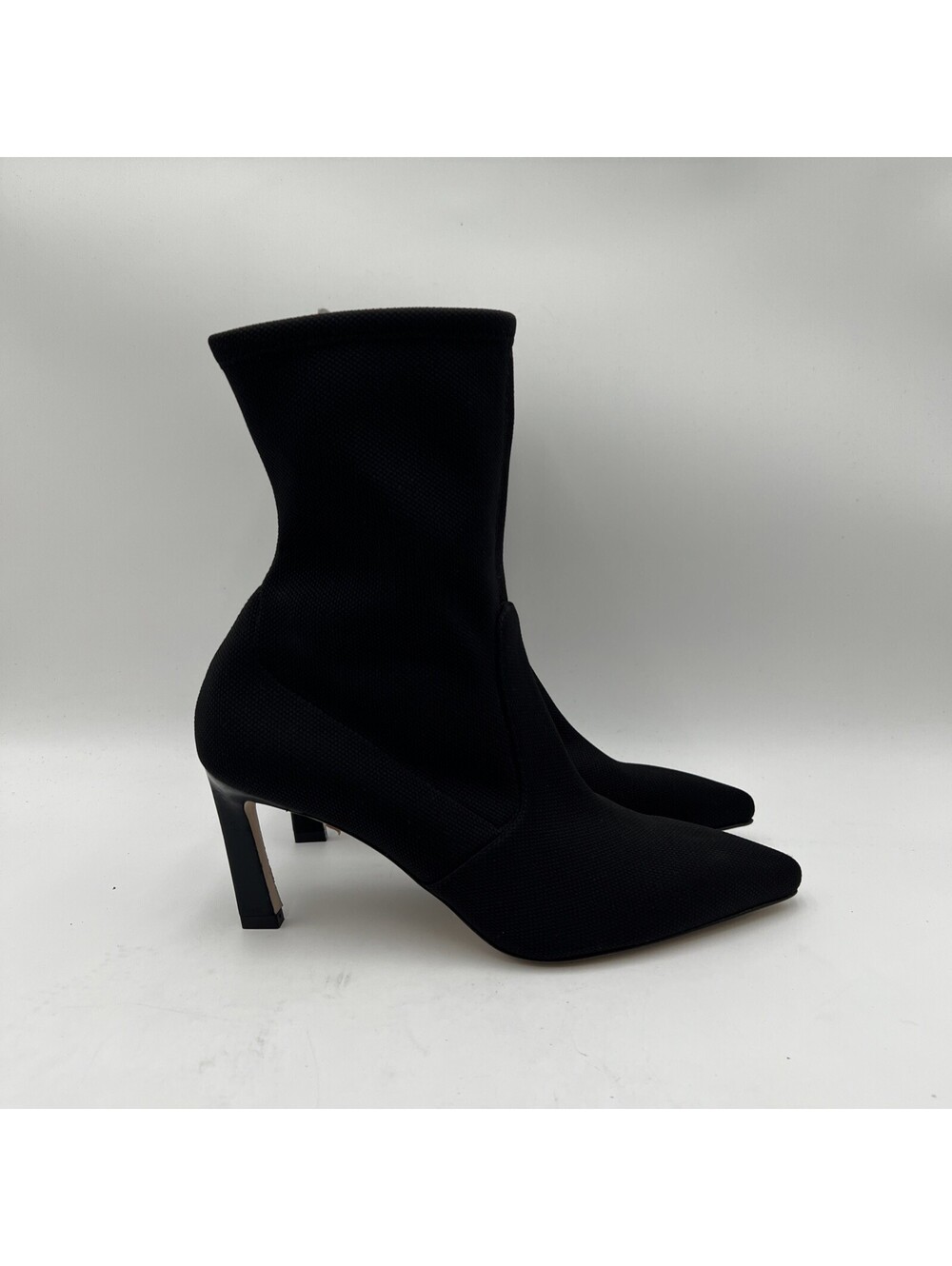 Women’s Stuart Weitzman Rapture Stretching Black Knit sock boots Size 6M